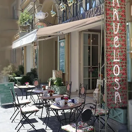 Marvelosa - By The Chain Bridge Apartment *