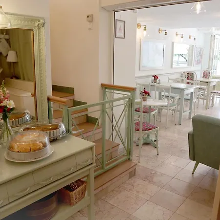Marvelosa - By The Chain Bridge Apartment Budapest